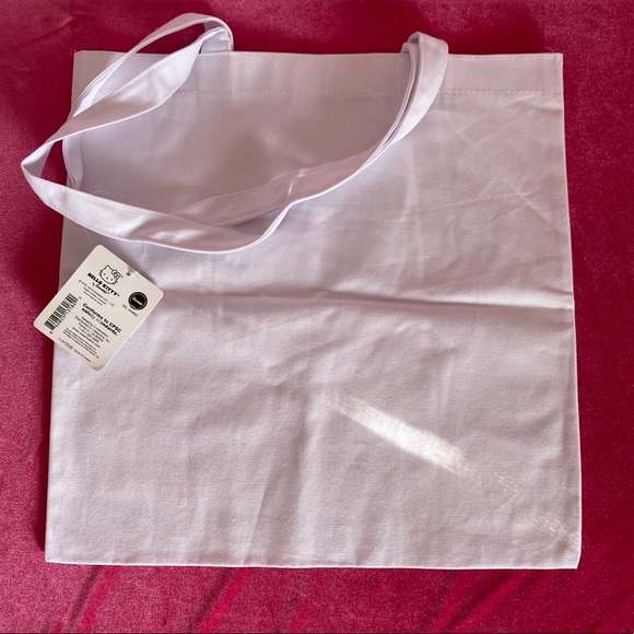 Hello Kitty Tote Bag & Mini Notebook💕 - Picture 3 of 7